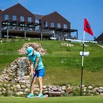 National Golf Apartment