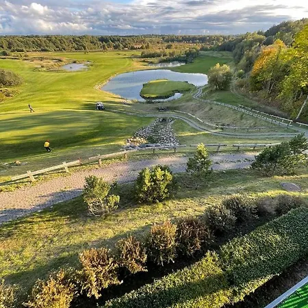 National Golf Apartman *