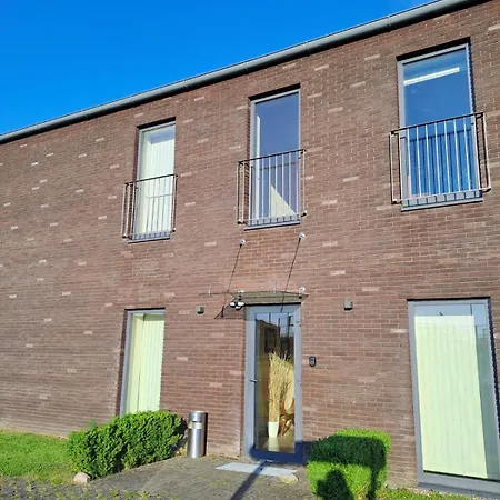 アパート National Golf *