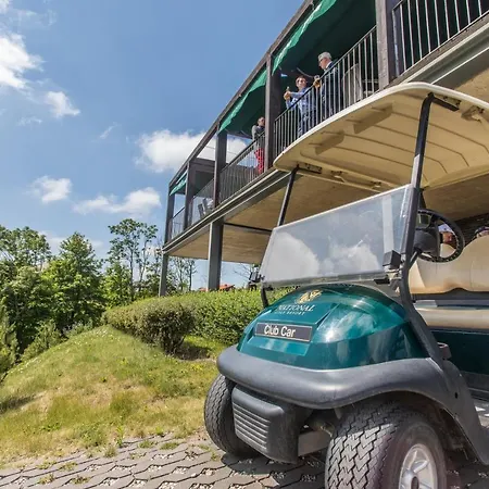 アパート National Golf クライペダ