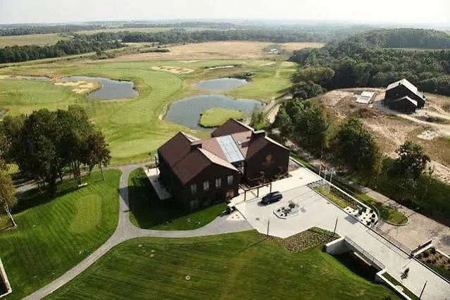 National Golf Apartamento